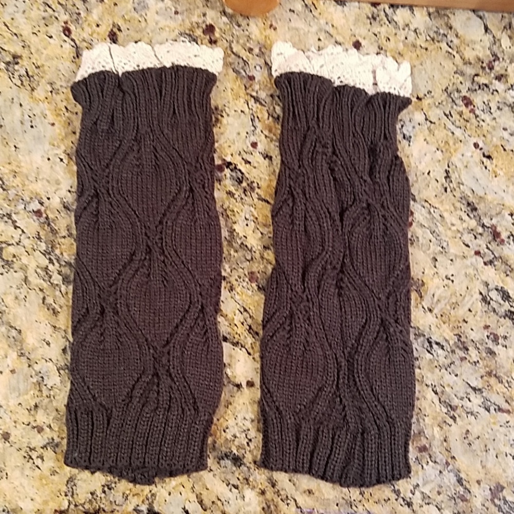 Women's Dark grey & lace Boot cuffs, NWOT boutique - Picture 2 of 8